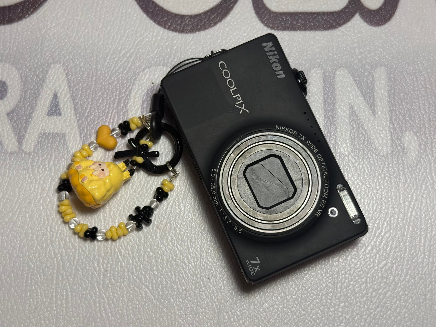 Nikon COOLPIX S6000 14.2MP Compact Digital camera