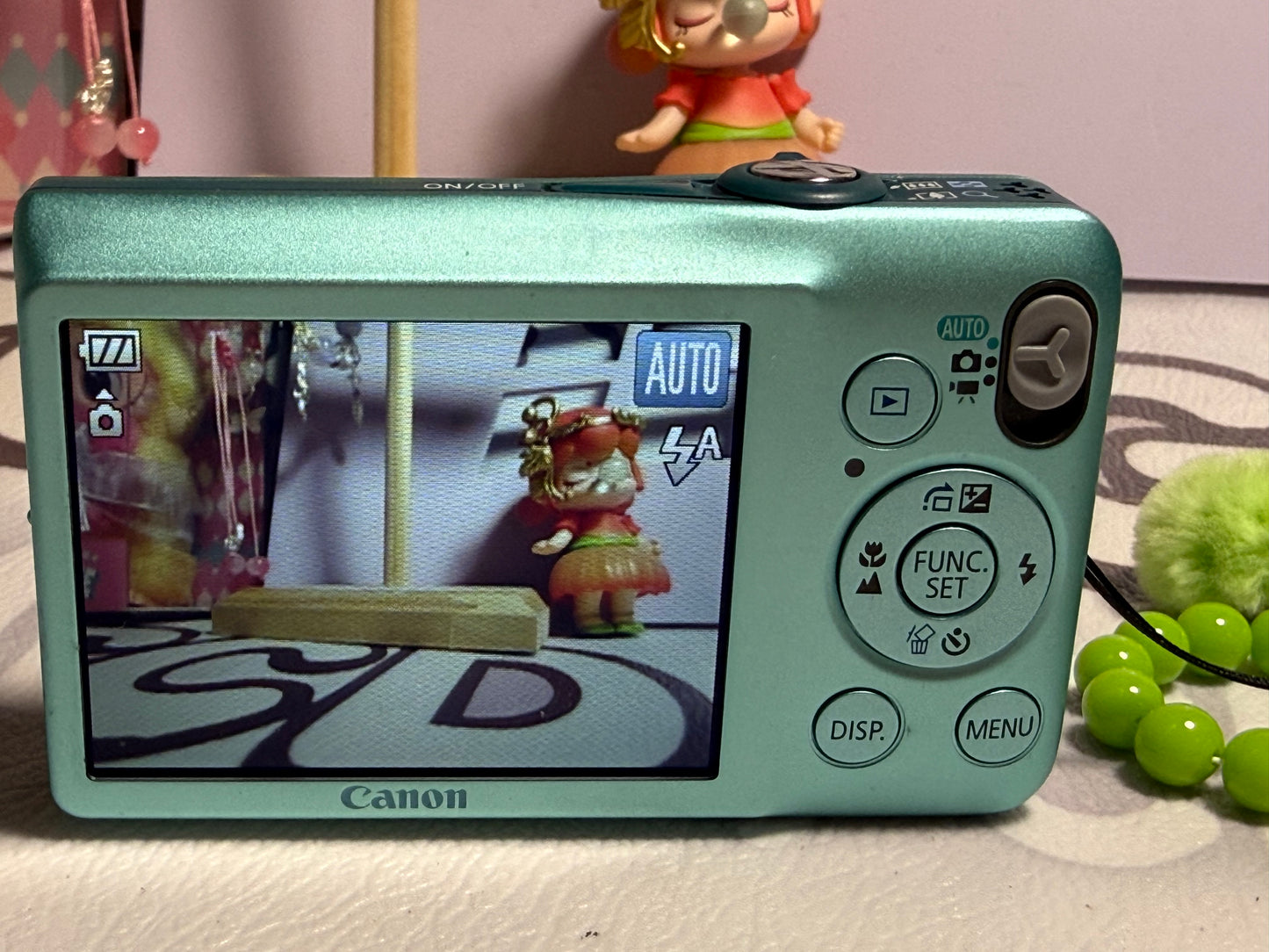 Canon PowerShot Digital SD1300 IS （IXUS 105） IS Camera