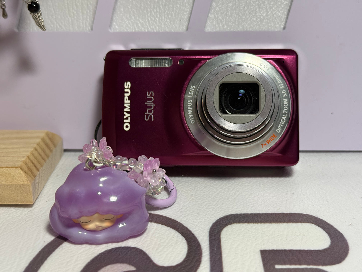 Olympus Stylus 7030 Digital Camera, 14MP, 7X Wide Zoom - Pink
