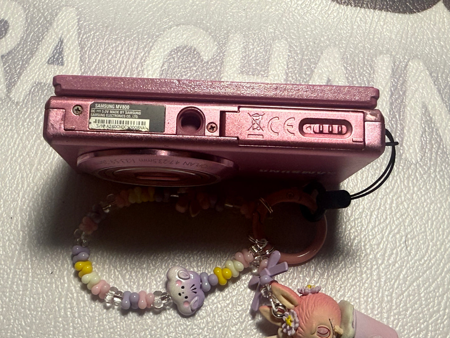 Samsung MV800 Flip-out Touch Screen Vlog Digital Camera 16.2 Megapixel