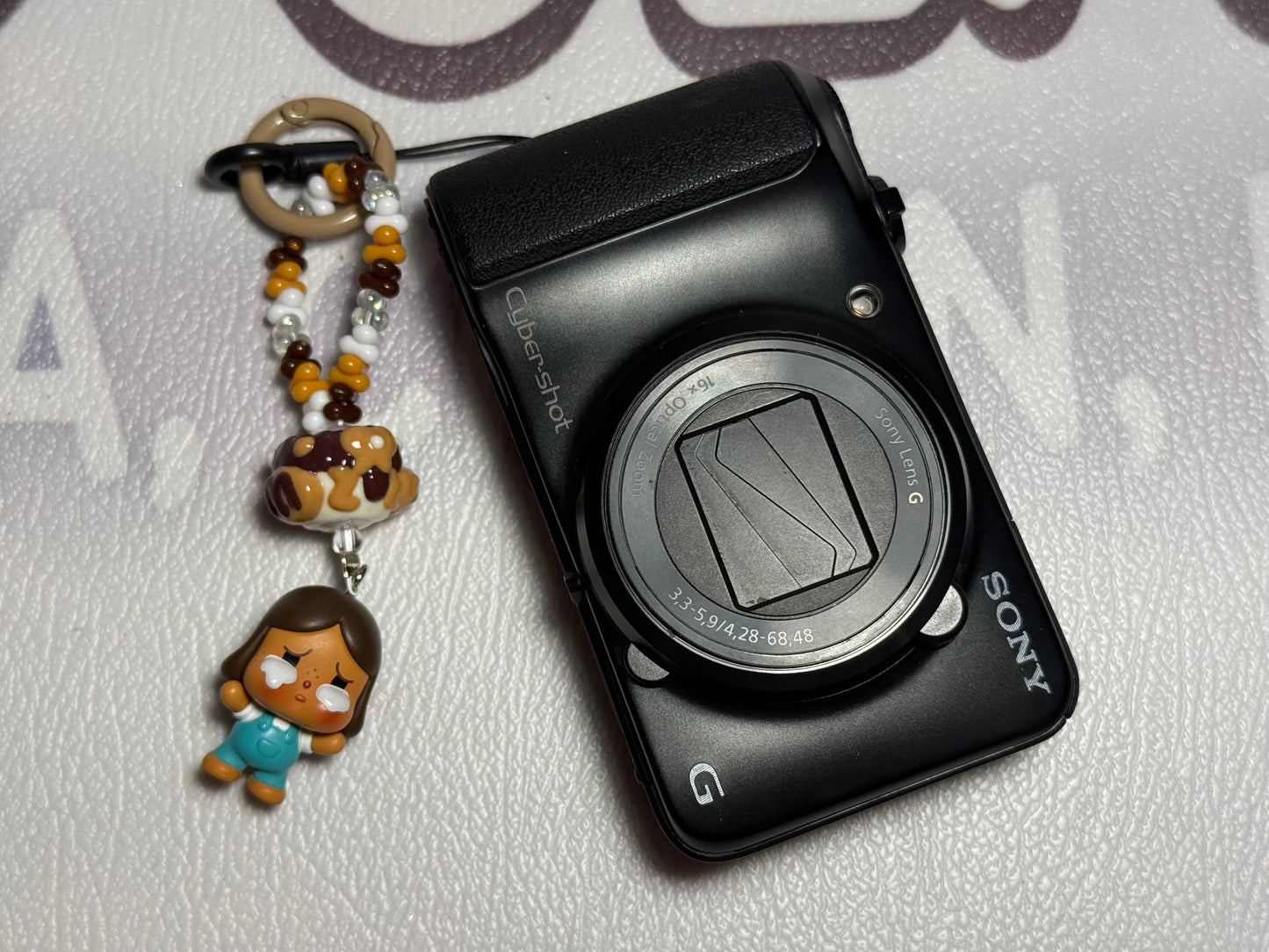 Sony Cyber-Shot DSC-H90 16.1MP Digital Camera Black