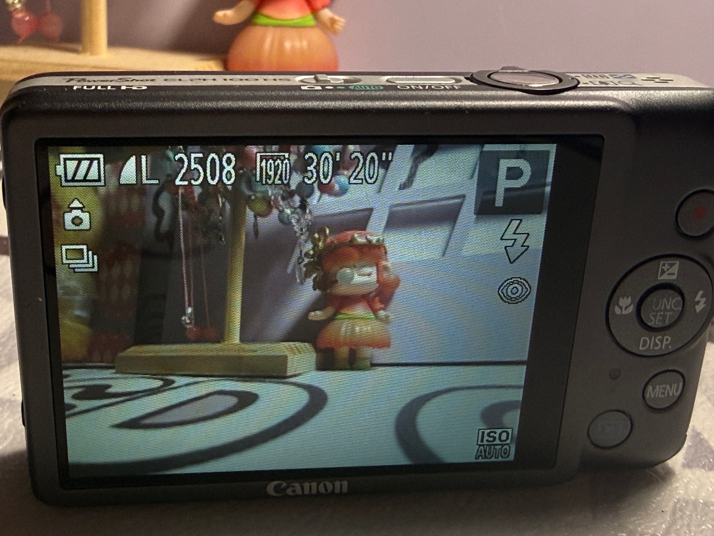 Canon PowerShot Digital ELPH 100 HS（IXUS115） IS Camera