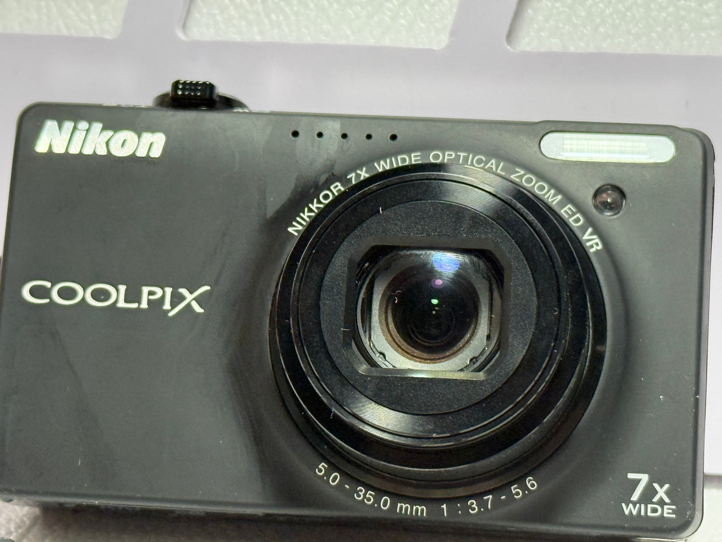 Nikon COOLPIX S6000 14.2MP Compact Digital camera