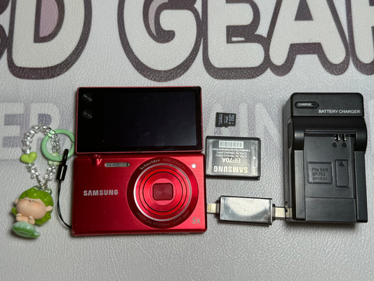 Samsung MV800 Flip-out 5x Zoom 16 Megapixels Touch English