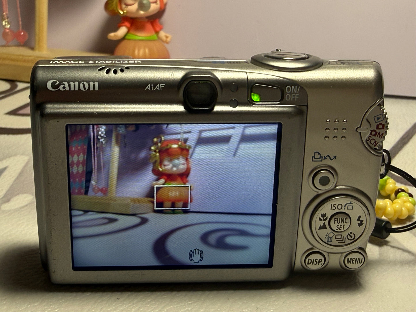 Canon PowerShot SD850 IS （IXUS950） Digital ELPH 8.0MP Compact Camera