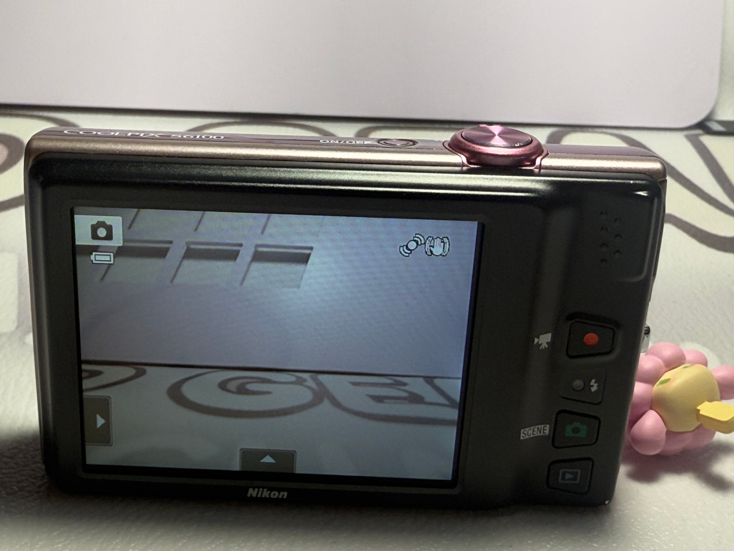 Nikon COOLPIX S6100 Pink 16MP Compact Digital Camera 7x Zoom