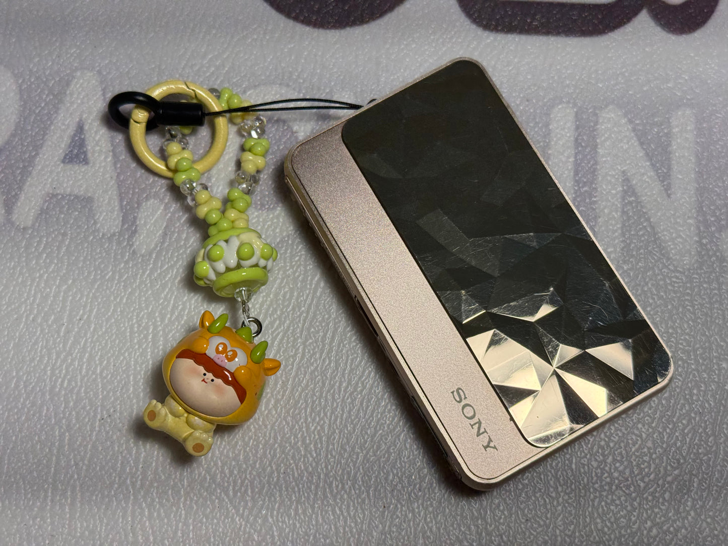 Sony Cybershot T110D（Gold Colors）