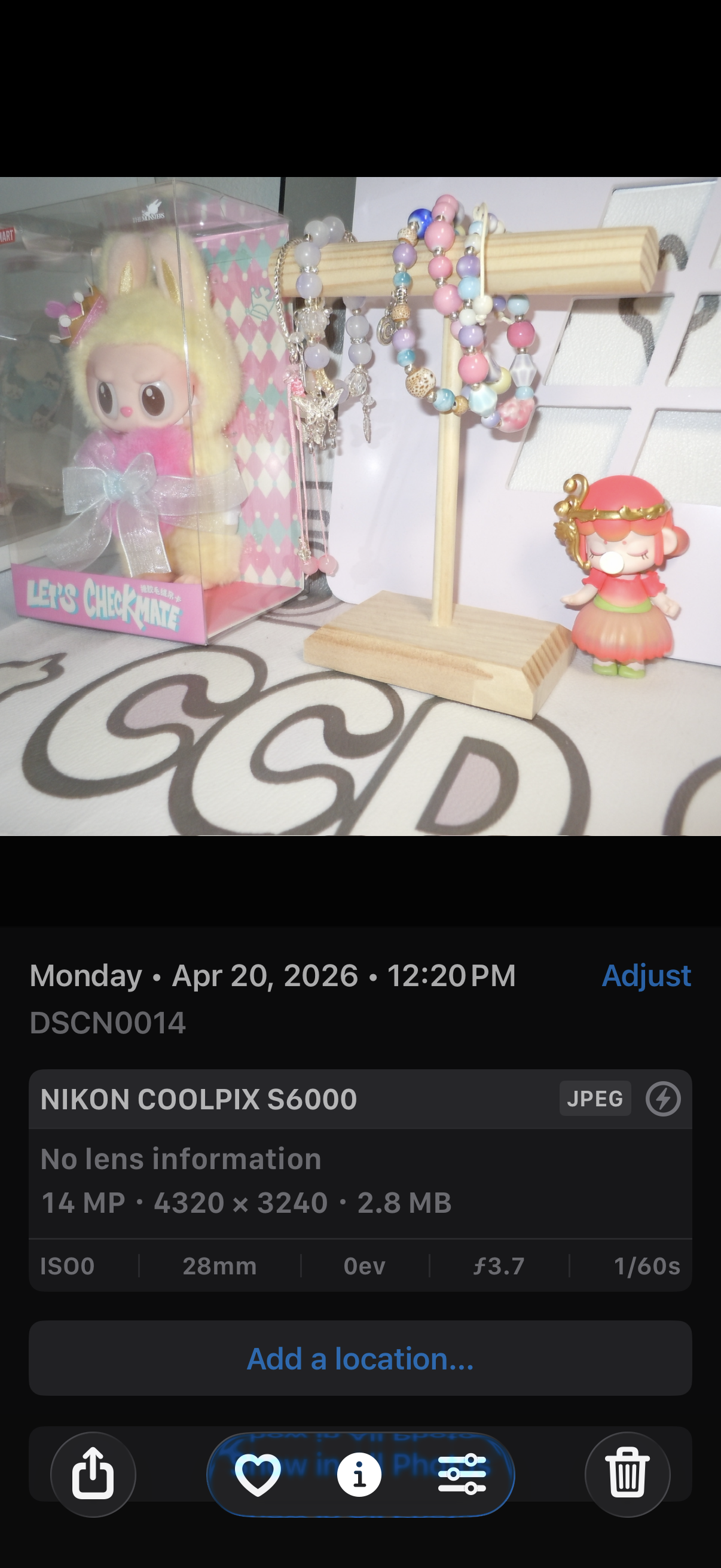 Nikon COOLPIX S6000 14.2MP Compact Digital camera