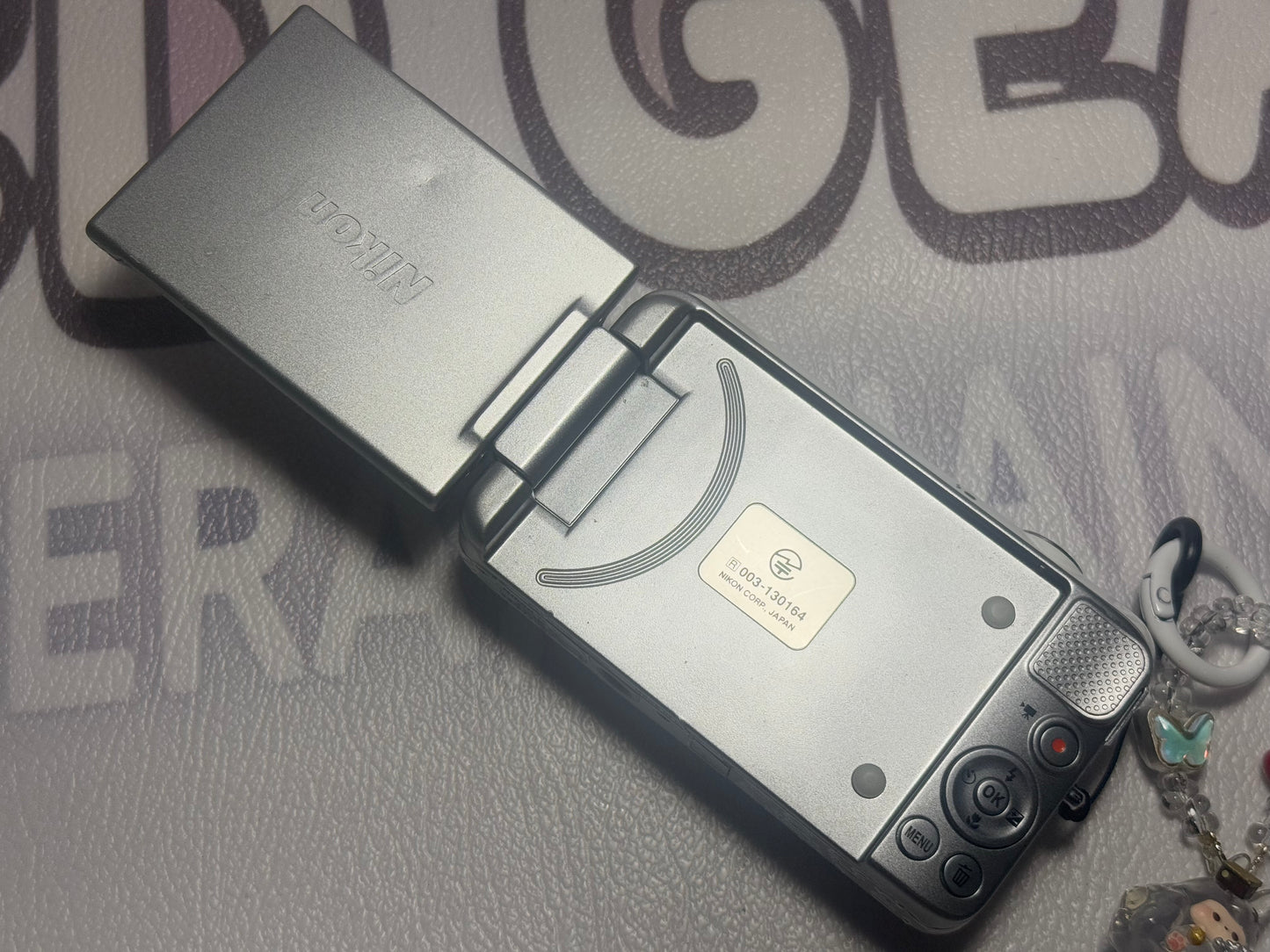Nikon COOLPIX S6600 White 16.0MP Digital Camera