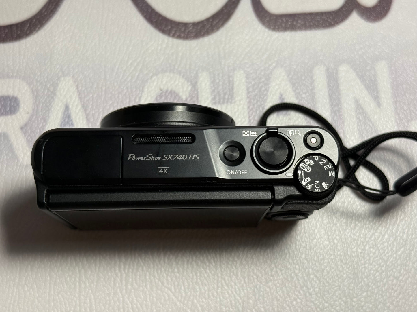 Canon PowerShot SX740 HS Zoom Lens 40x 20.30MP Black Compact Digital Camera