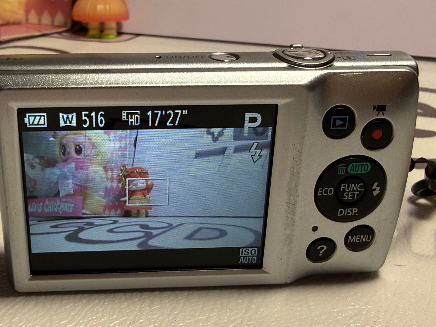 Canon PowerShot ELPH 135（IXUS145)