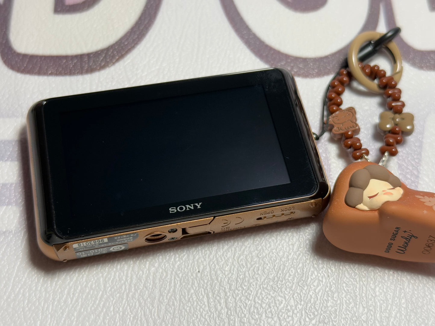 SONY Cyber Shot DSC-T99D 14.1MP Digital Camera