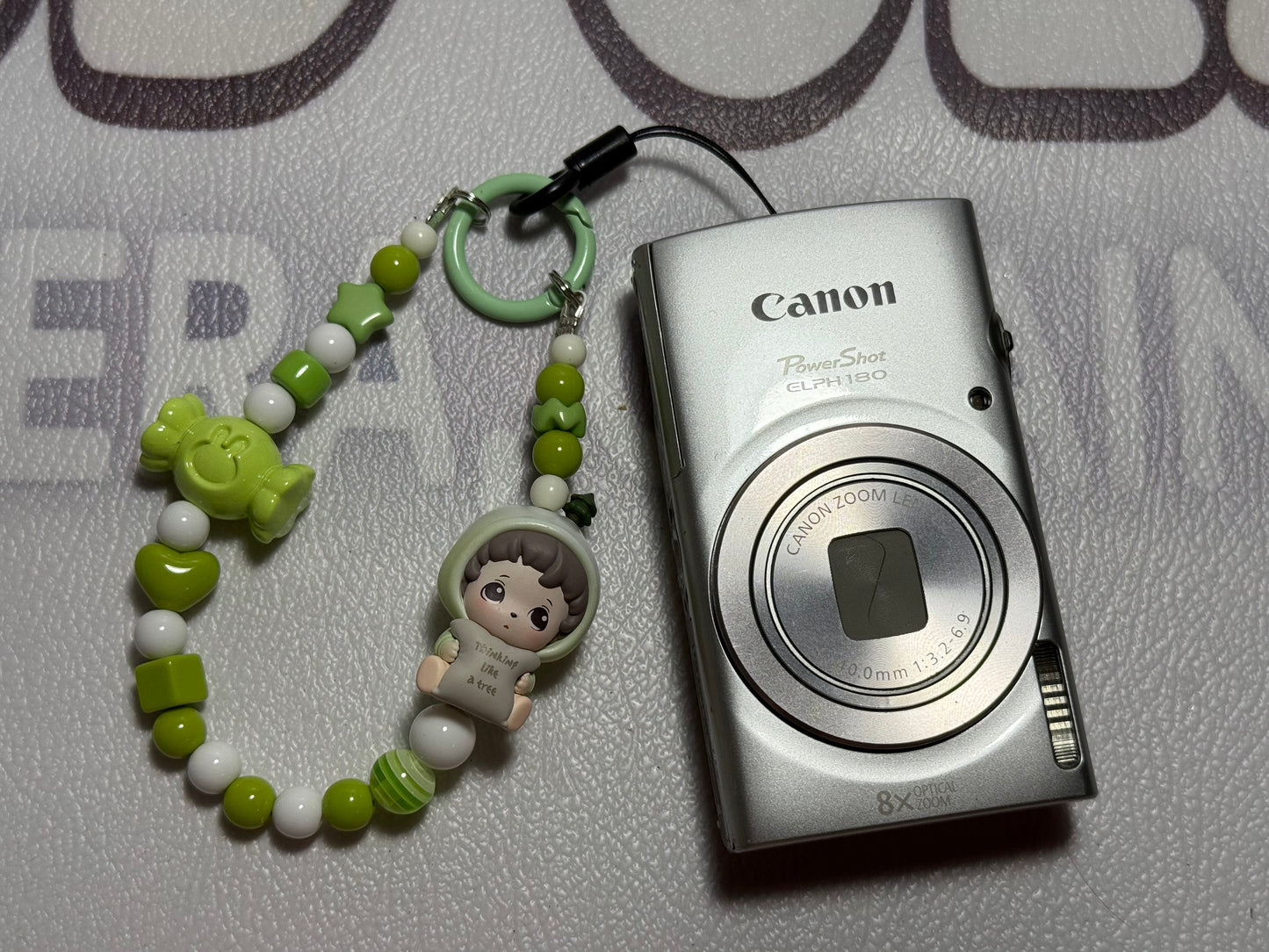 Canon PowerShot ELPH 180 20 MP 8x Zoom Digital Camera Silver