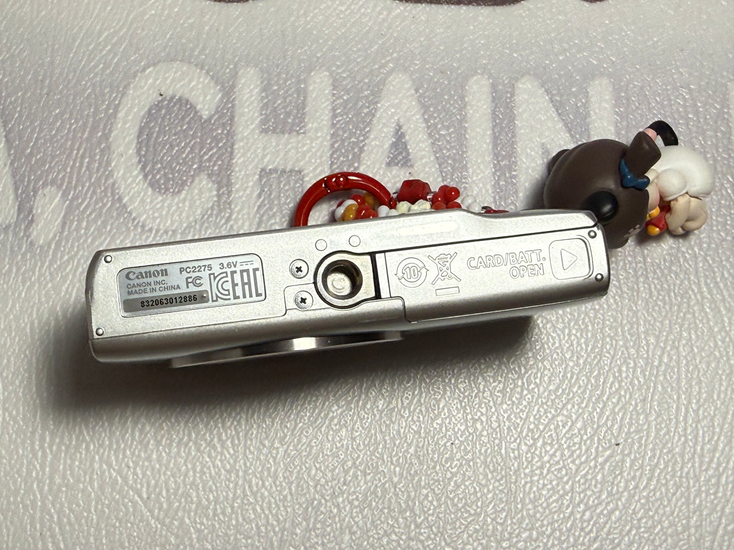 Canon PowerShot ELPH 180 20 MP 8x Zoom Digital Camera Silver