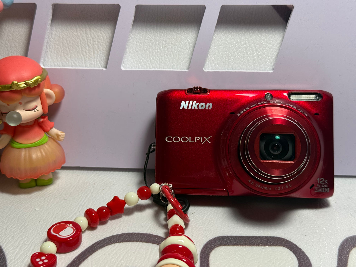 Nikon Coolpix S6500 16MP 12X Zoom Digital Camera Complete Red