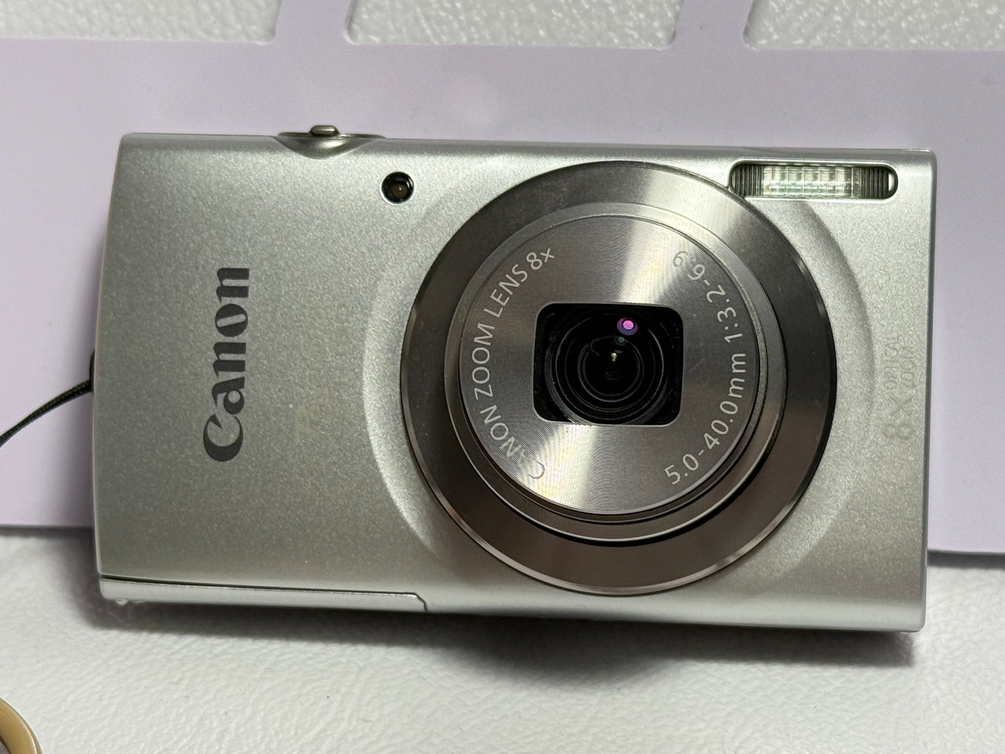 Canon PowerShot ELPH 180 20 MP 8x Zoom Digital Camera Silver