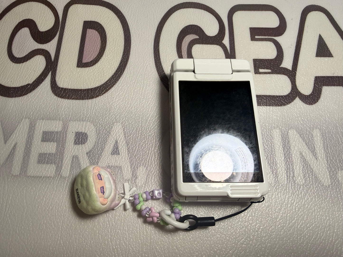 Nikon COOLPIX S6900 16.0MP Digital Camera - White