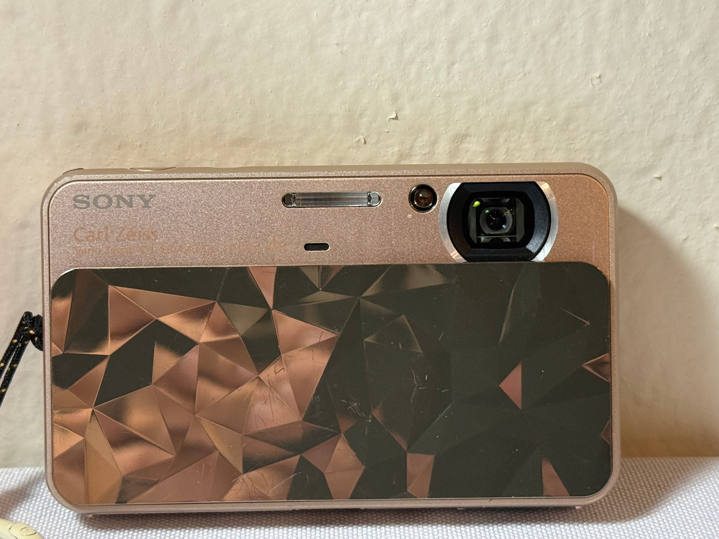 Sony Cybershot T110D（Gold Colors）