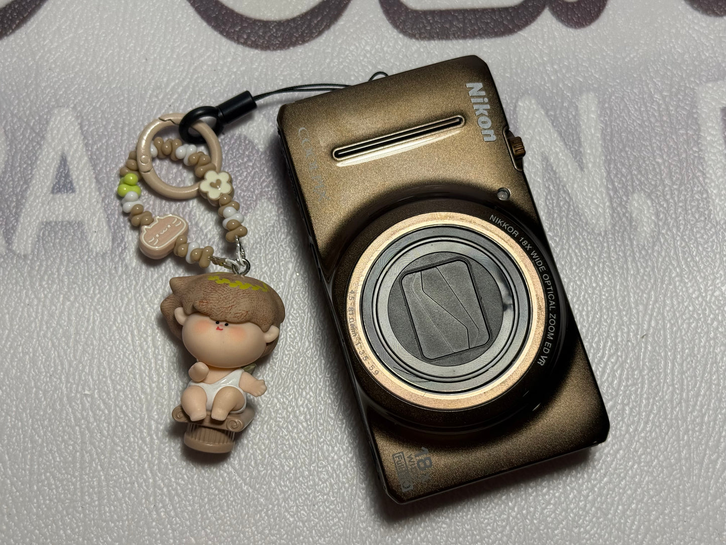 Nikon COOLPIX S9200 12.1MP 18x Optical Zoom Digital Camera