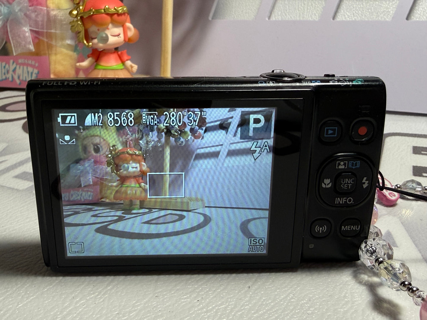 Canon PowerShot Digital ELPH 360 HS（IXY650） IS Camera