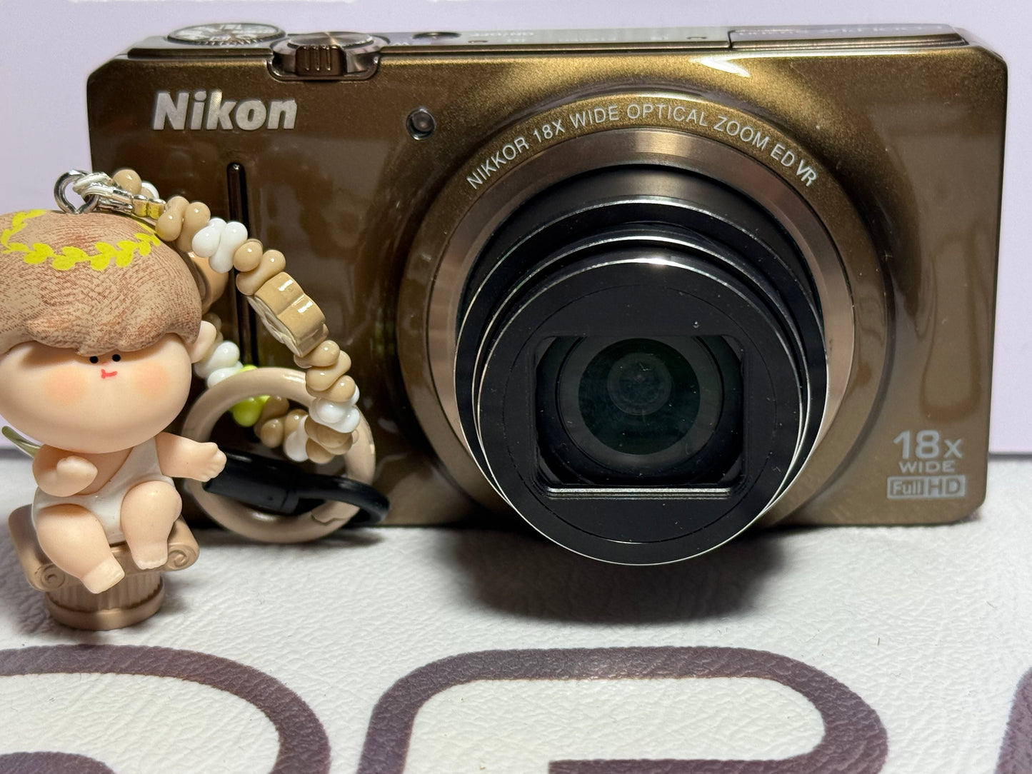 Nikon COOLPIX S9200 12.1MP 18x Optical Zoom Digital Camera