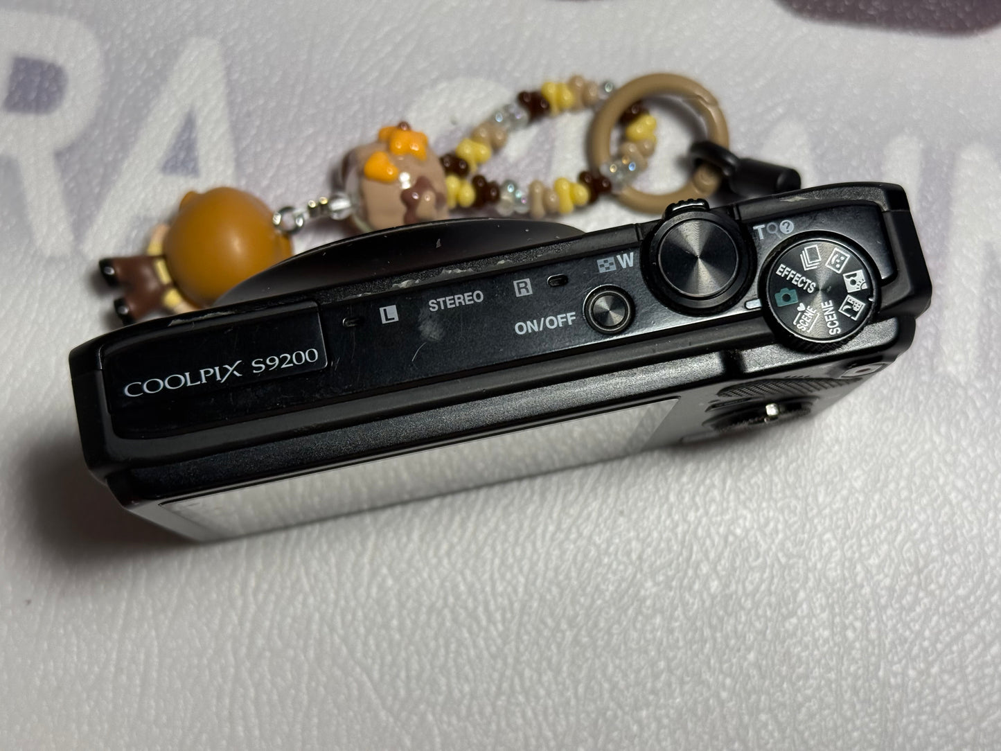 Nikon COOLPIX S9200 12.1MP 18x Optical Zoom Digital Camera