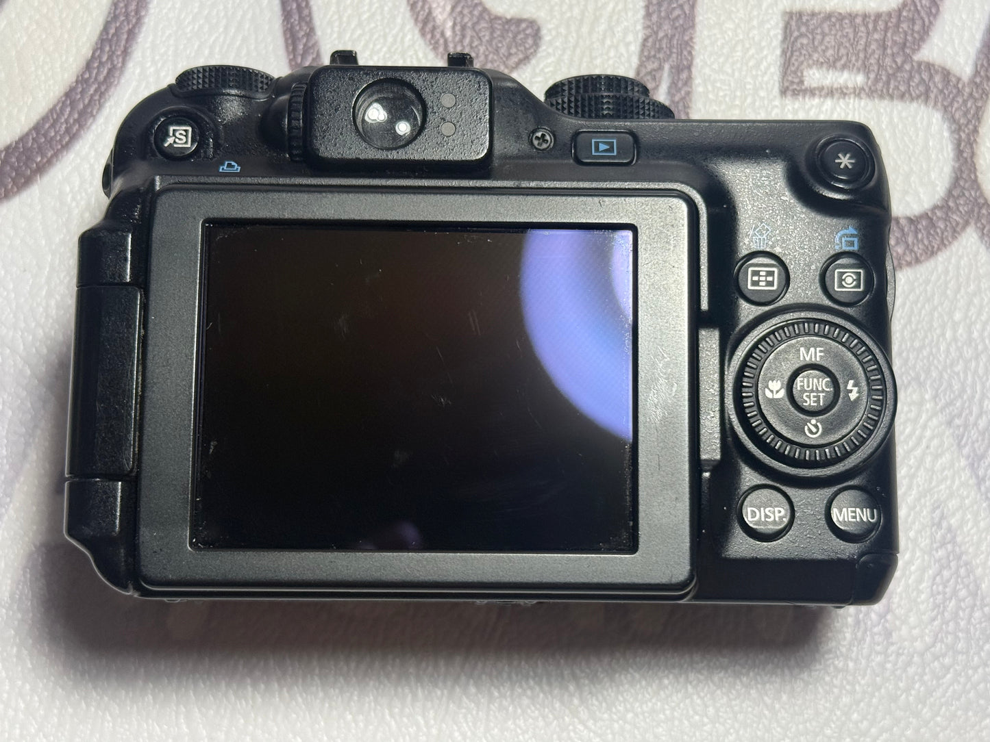 Canon PowerShot G11 10.0MP Digital Camera Black