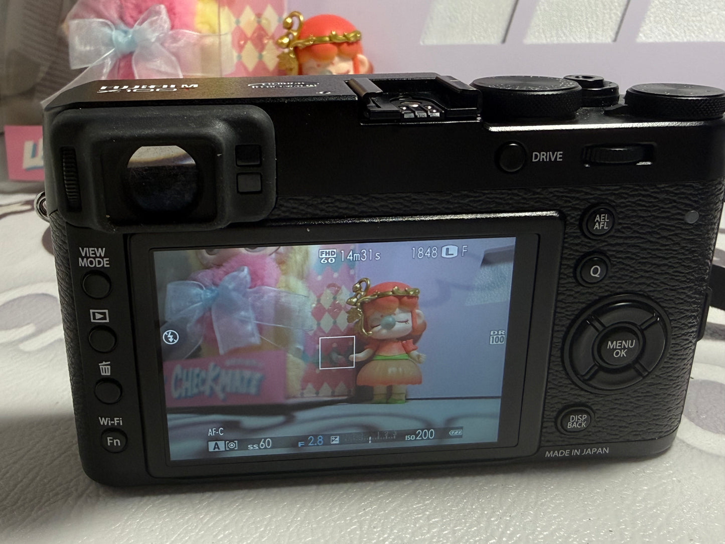 Fujifilm Fuji X100T Digital Camera Black - with accessories