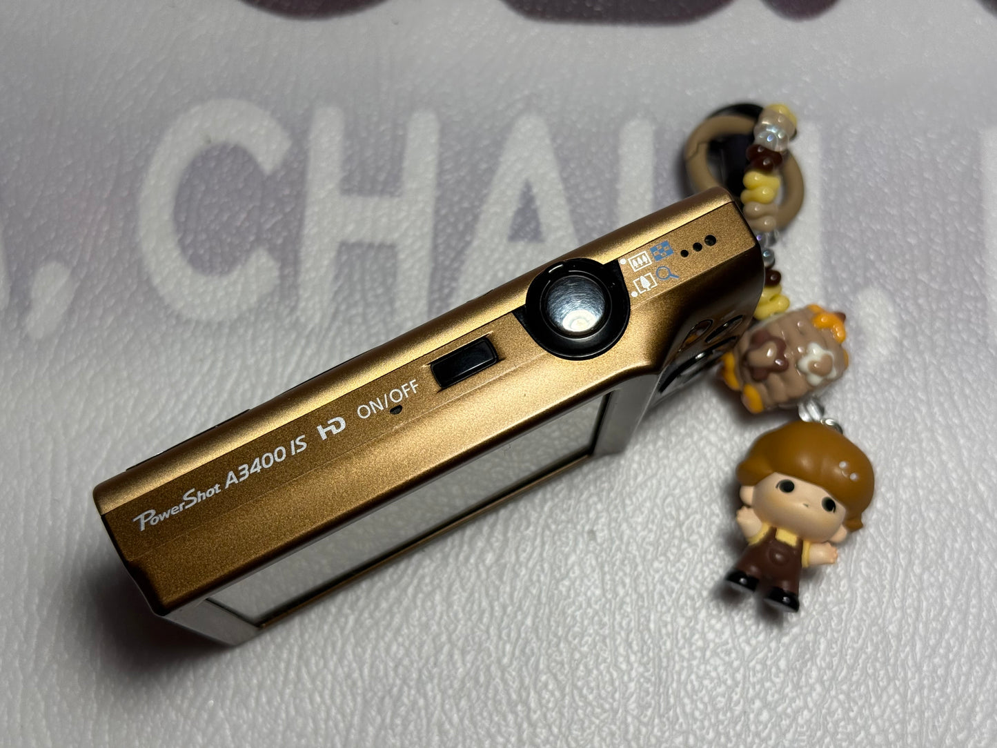 CANON PowerShot A3400 IS HD Digital Camera 5X Optical Zoom 16.0 MP Gold