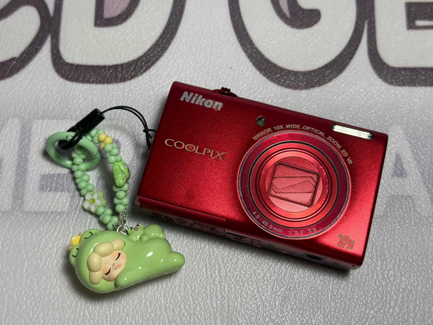 Nikon Coolpix S6200 Digital Camera 16MP, 10X Optical Zoom