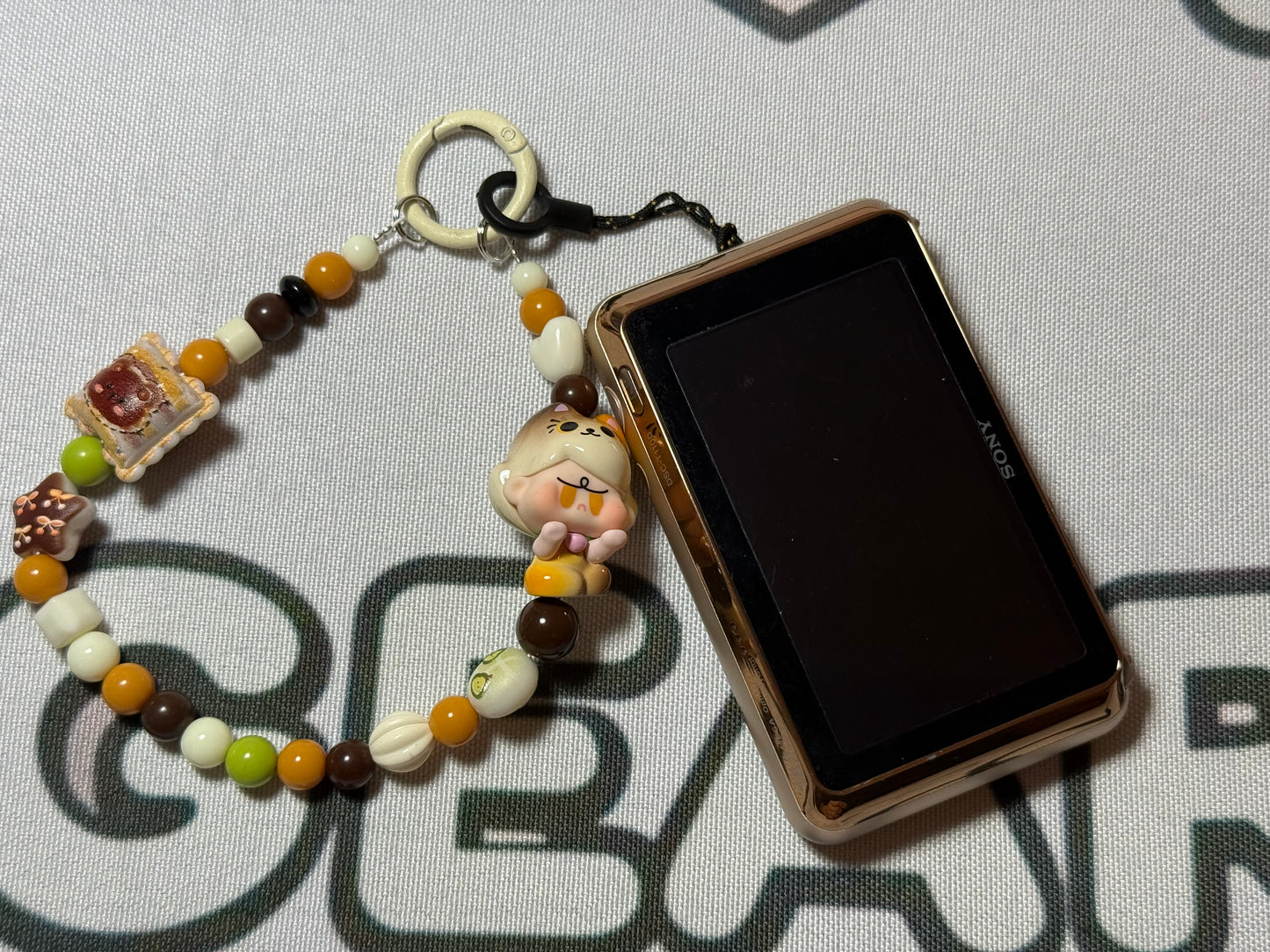Sony Cybershot T110D（Gold Colors）