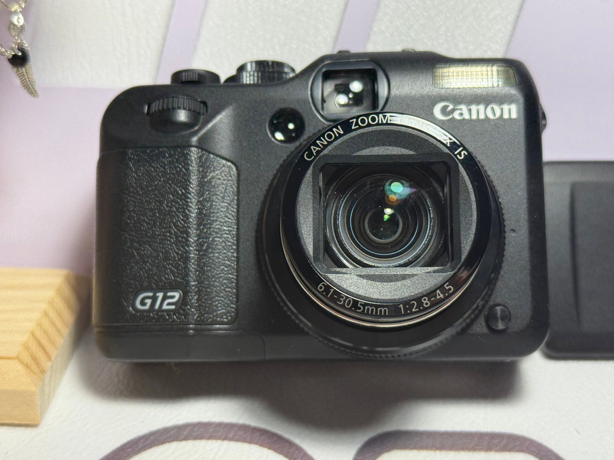 Canon PowerShot G12 Digital Camera
