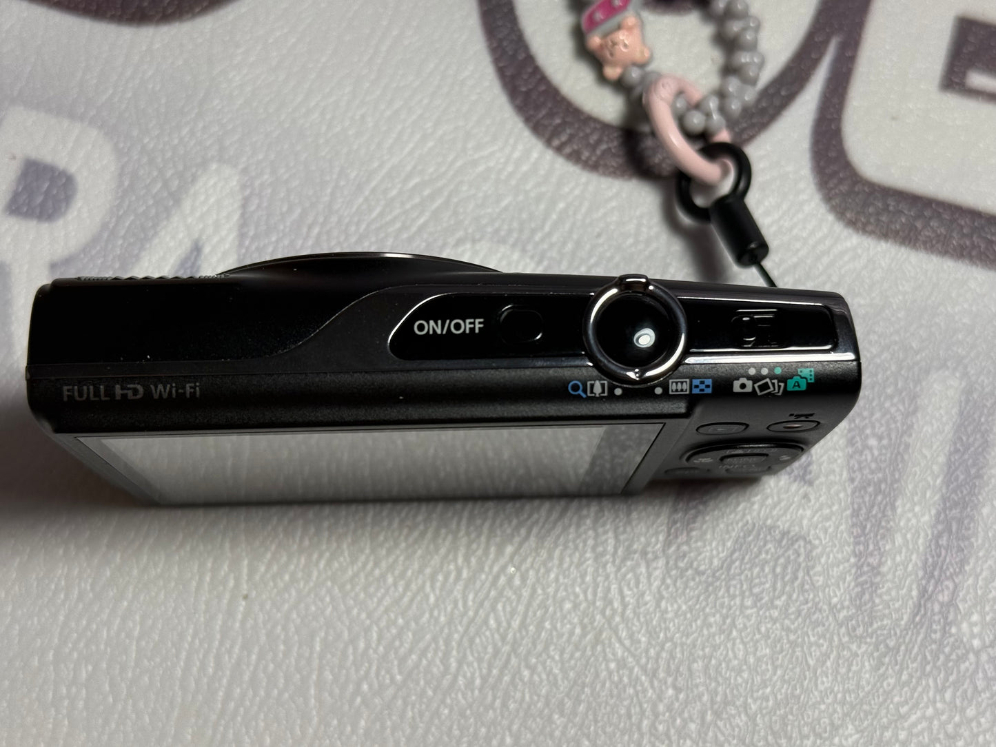 Canon PowerShot Digital ELPH 360 HS（IXY650） IS Camera