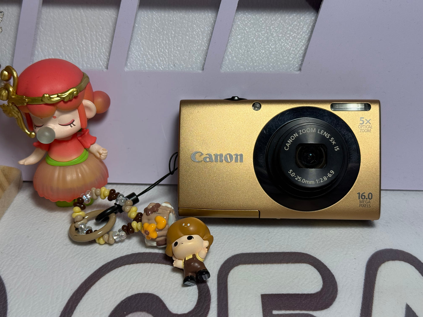 CANON PowerShot A3400 IS HD Digital Camera 5X Optical Zoom 16.0 MP Gold