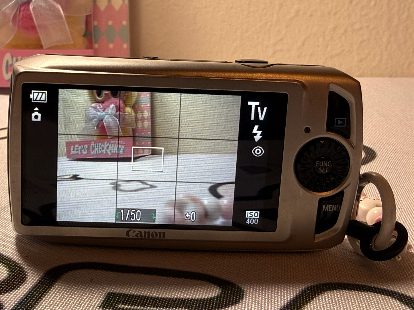 Canon PowerShot SD 4000 IS/IXUS 300 HS