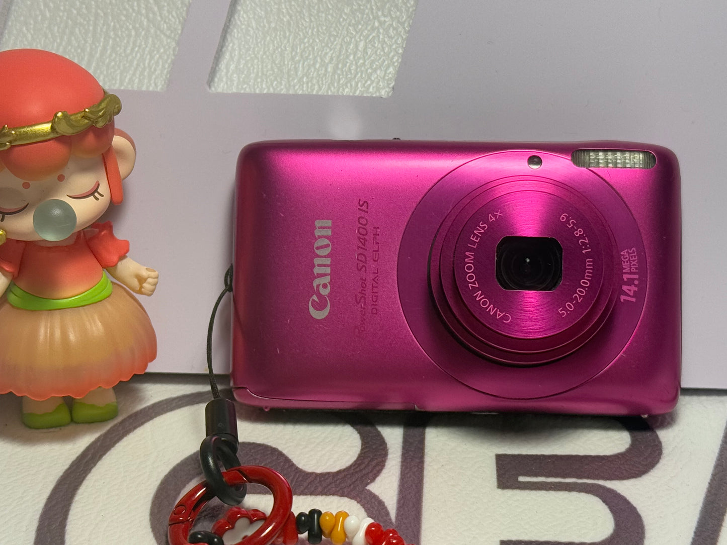 Canon PowerShot Digital SD1400 IS （IXUS130） IS Camera