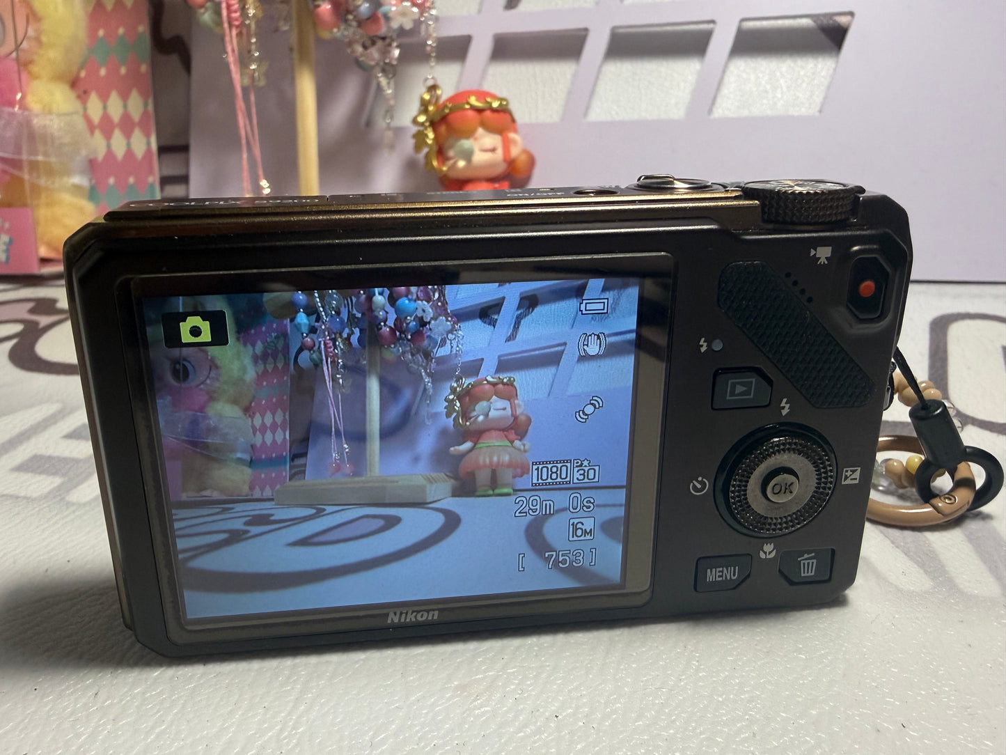 Nikon COOLPIX S9200 12.1MP 18x Optical Zoom Digital Camera