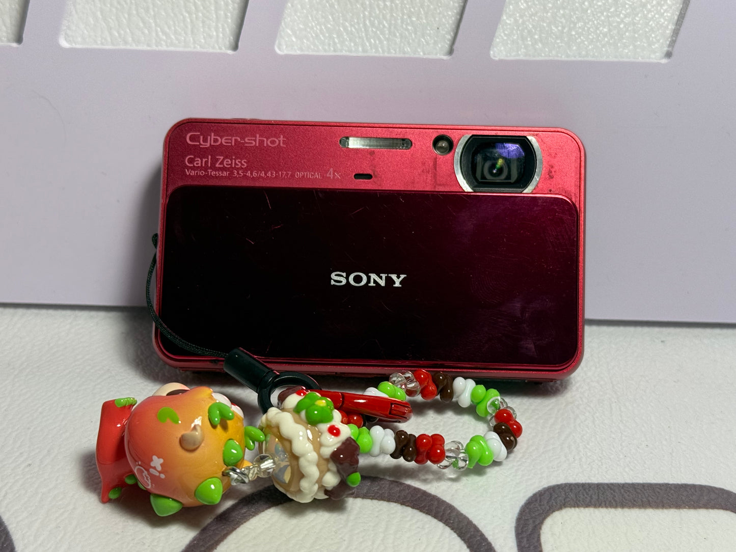 SONY DSC-T110 Digital Camera Cyber Shot