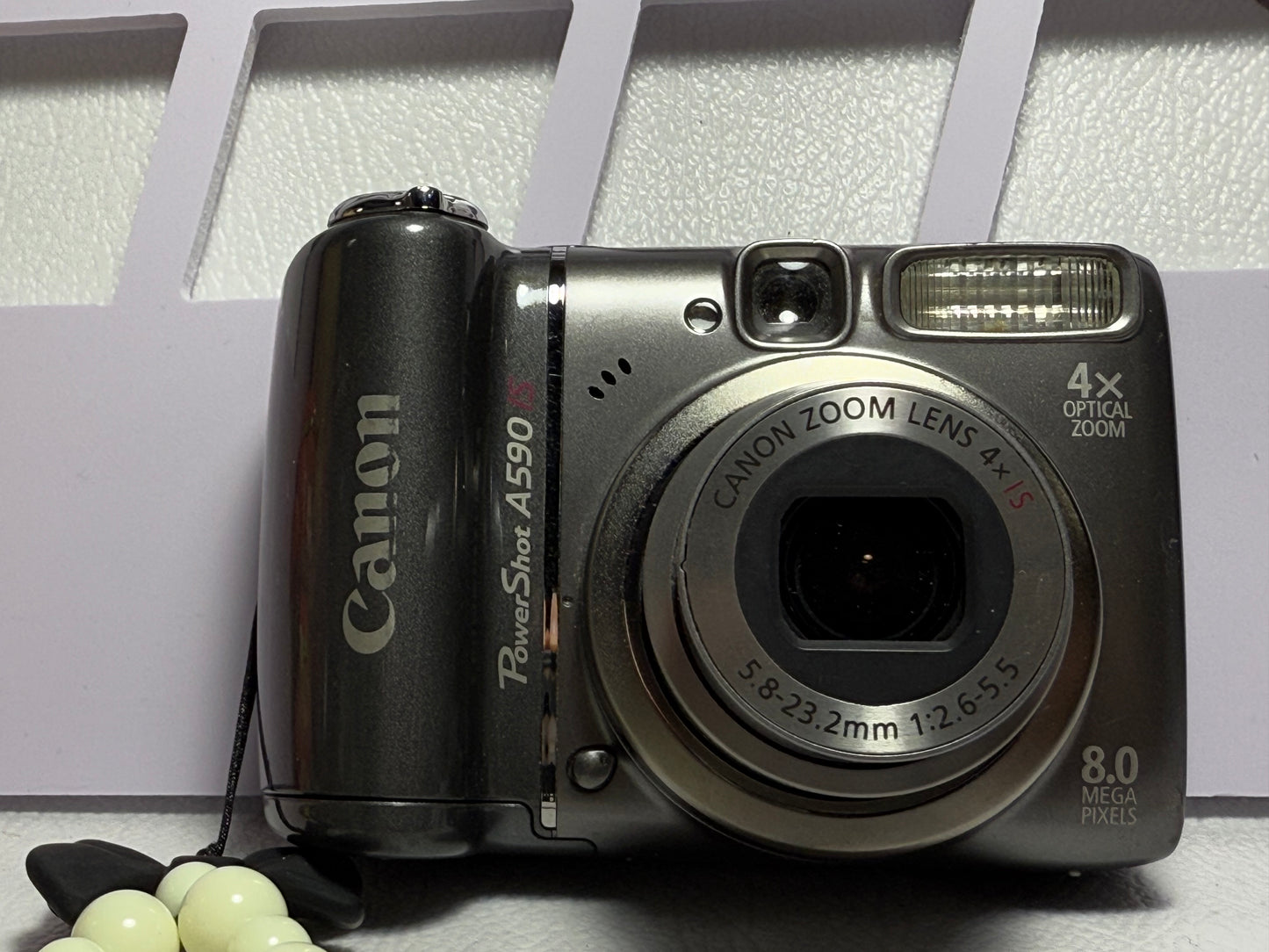 Canon PowerShot A590 IS 8.0mp 4x Optical Zoom Digital Camera