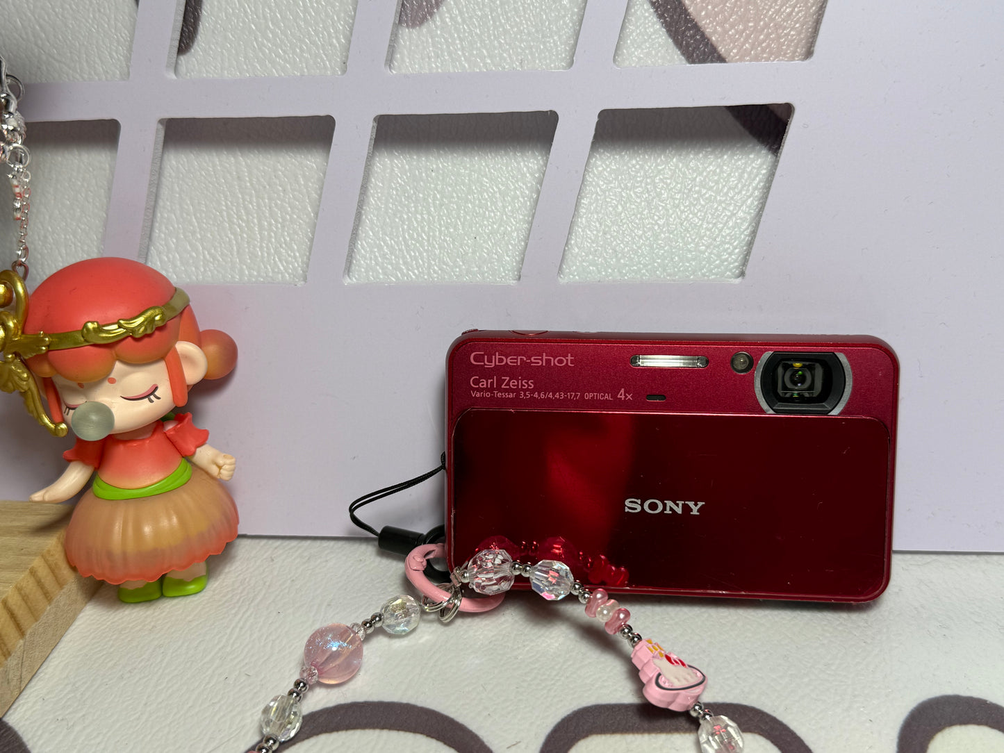 SONY DSC-T110 Digital Camera Cyber Shot