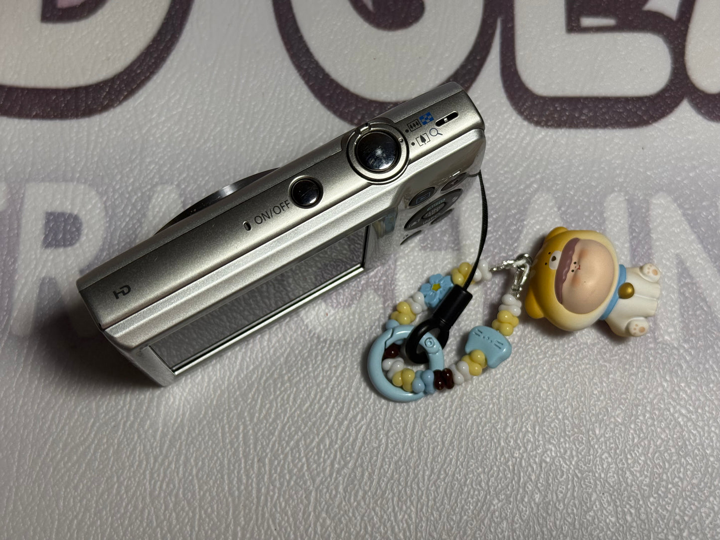 Canon PowerShot ELPH 180 20 MP 8x Zoom Digital Camera Silver