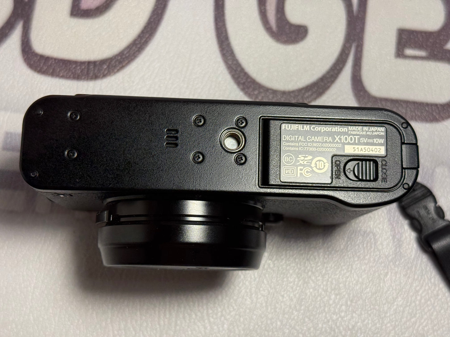 Fujifilm Fuji X100T Digital Camera Black - with accessories