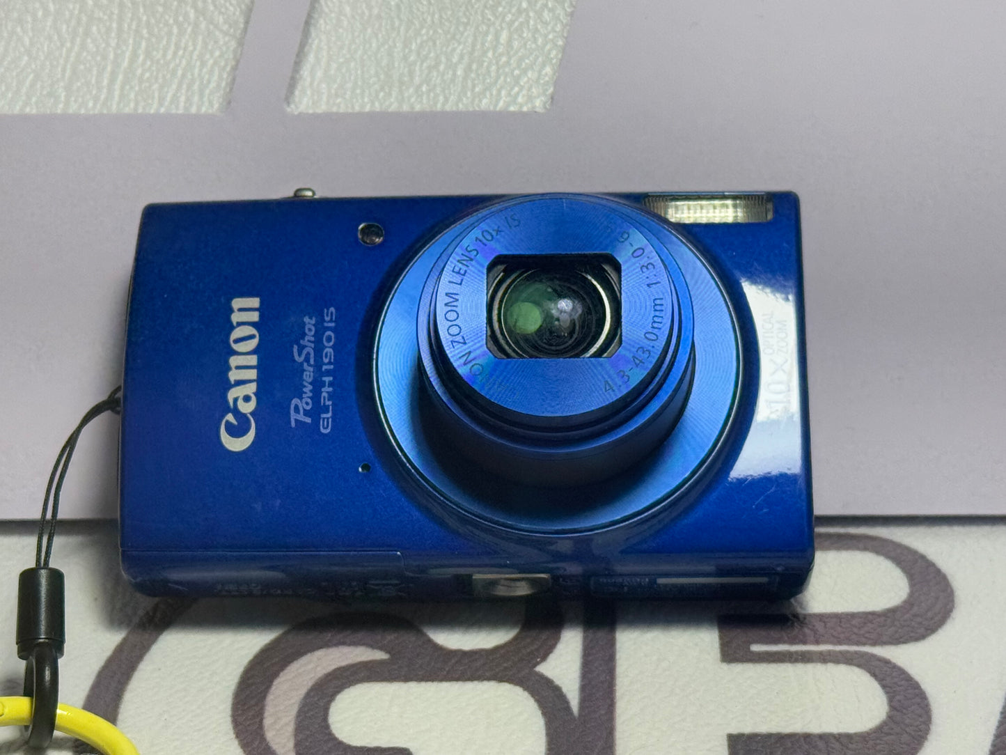 Canon PowerShot Digital ELPH 190 HS（IXUS180） IS Camera