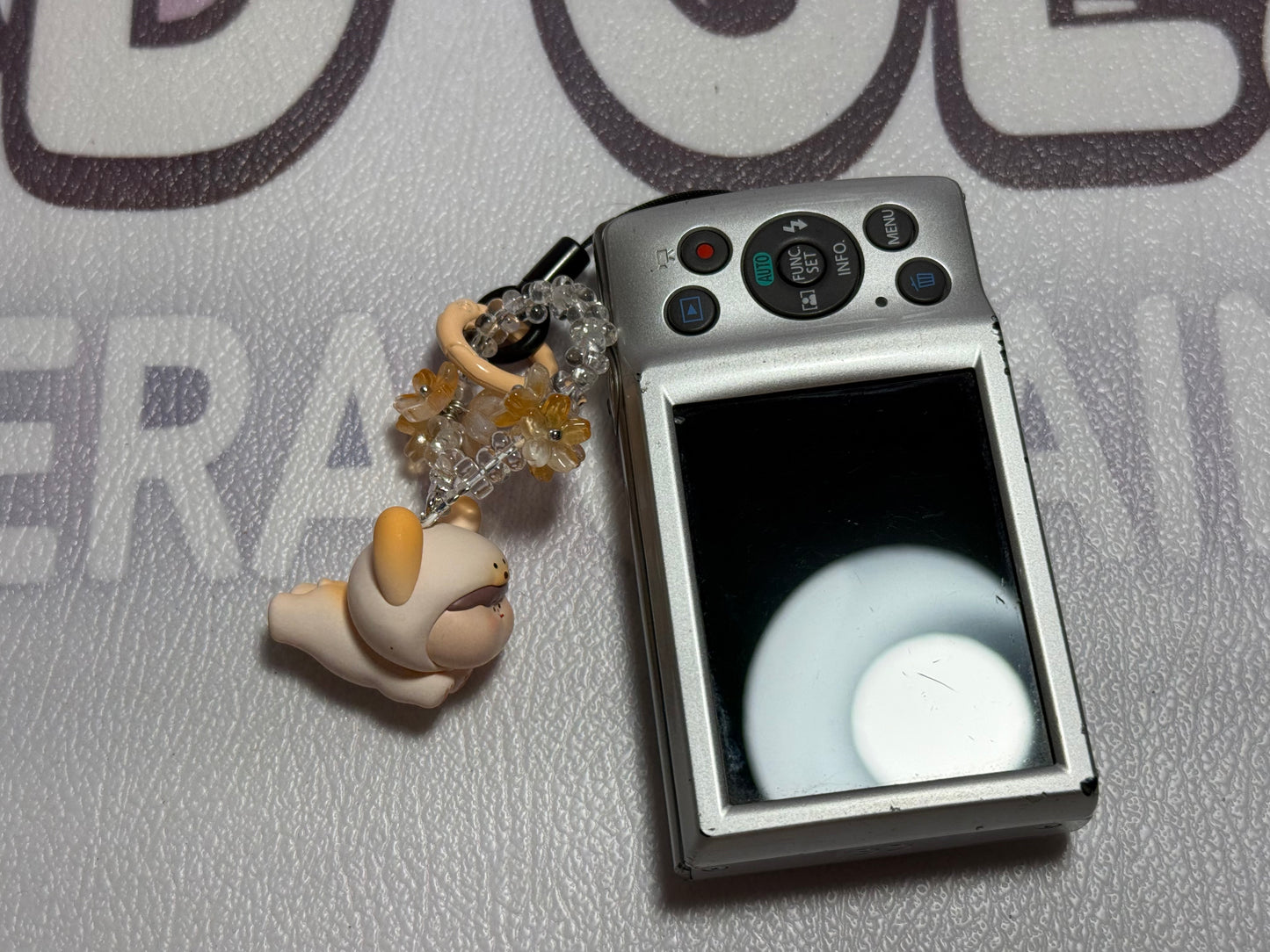 Canon PowerShot ELPH 180 20 MP 8x Zoom Digital Camera Silver