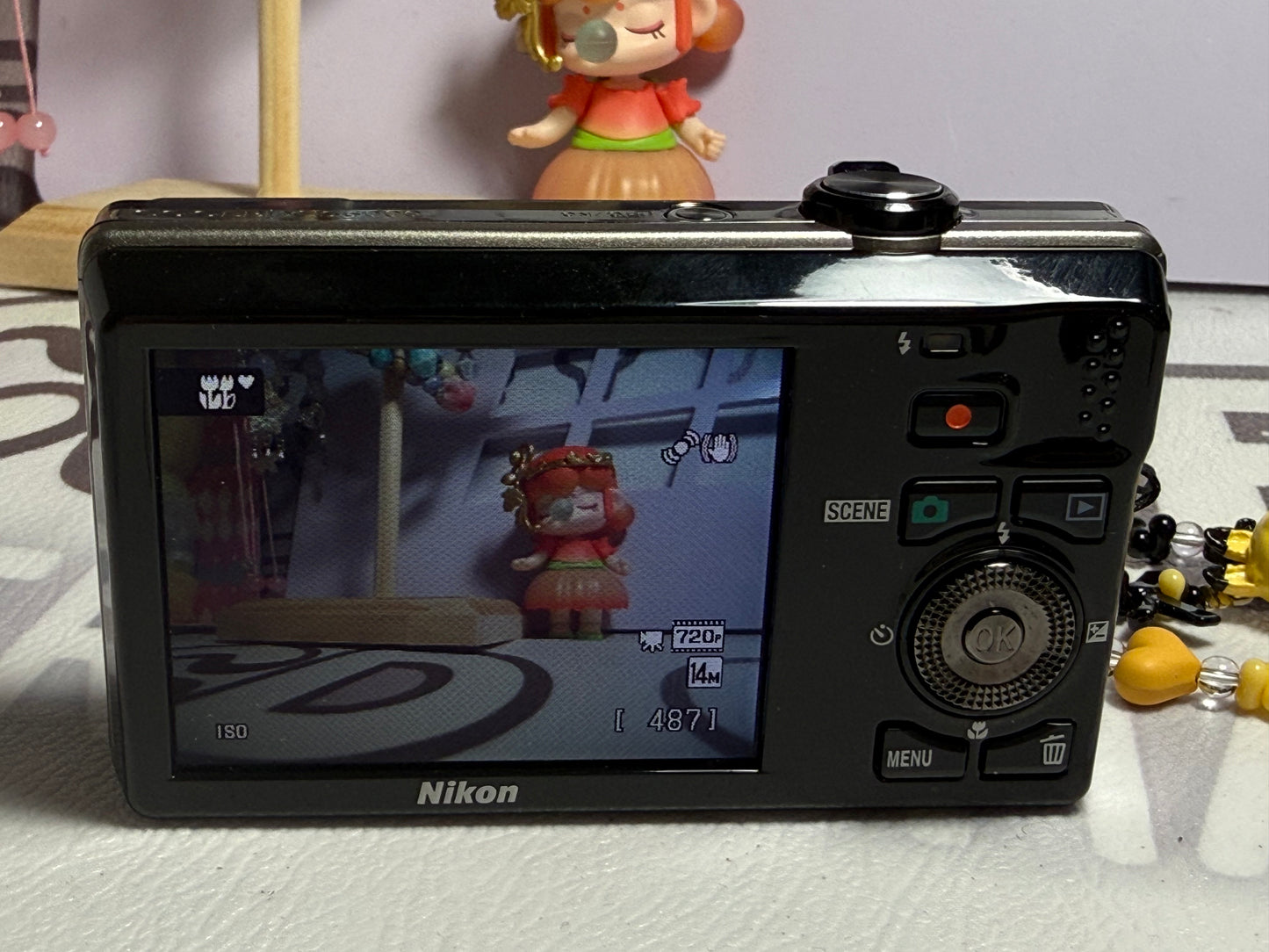 Nikon COOLPIX S6000 14.2MP Compact Digital camera