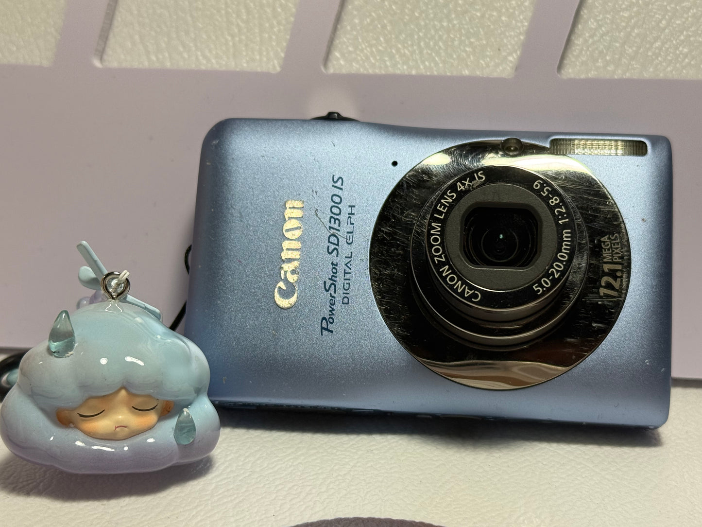 Canon PowerShot Digital SD1300 IS （IXUS 105） IS Camera