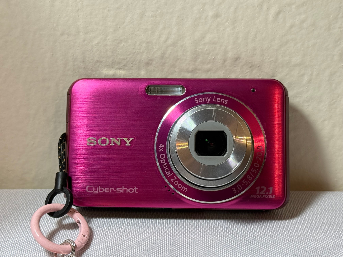 Sony Cybershot DSC-W310 12.1MP Camera Pink