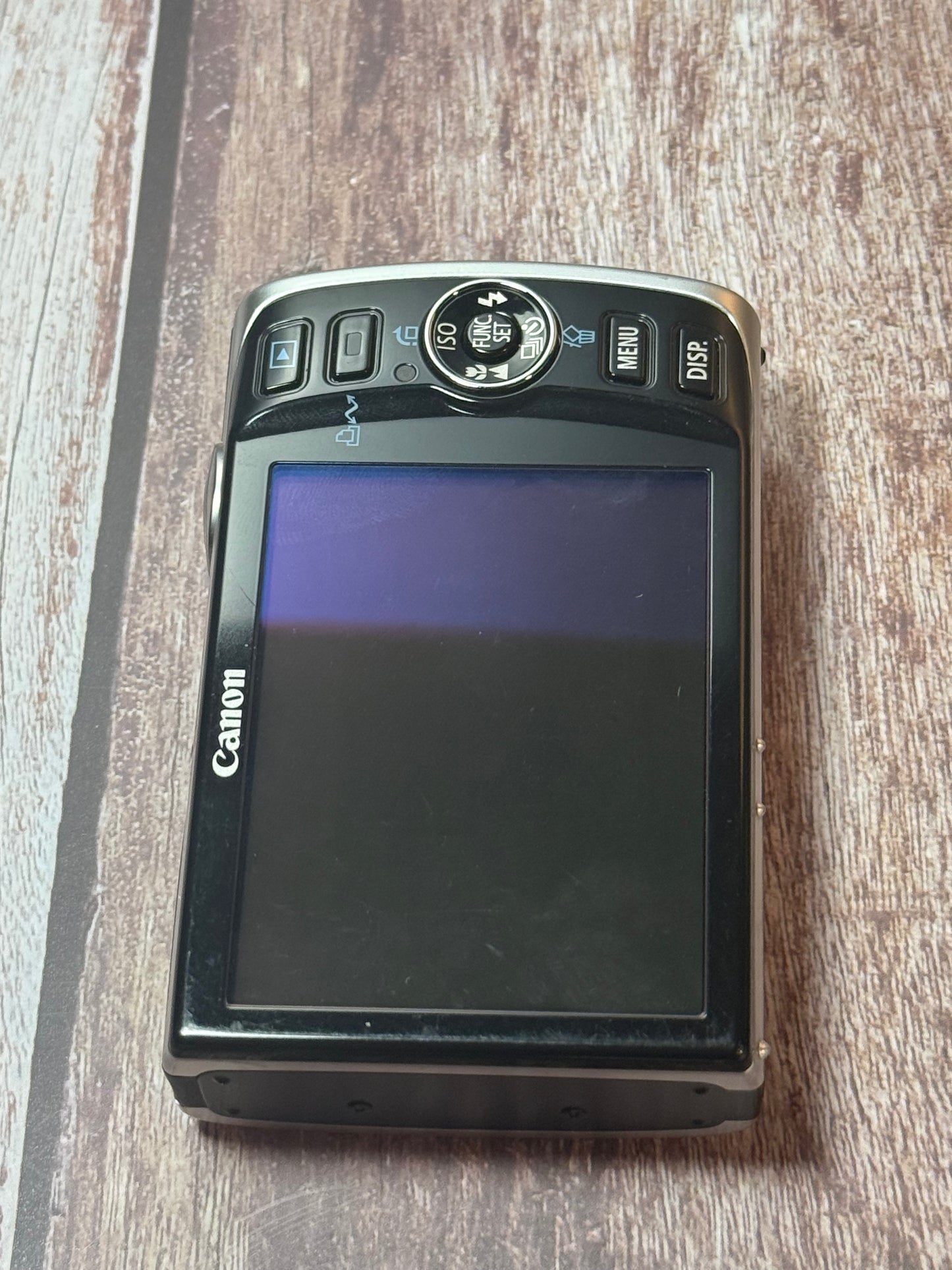 Canon PowerShot Digital SD870 IS （IXUS860） IS Camera