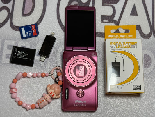 Nikon COOLPIX S6900 16.0MP Digital Camera - Pink