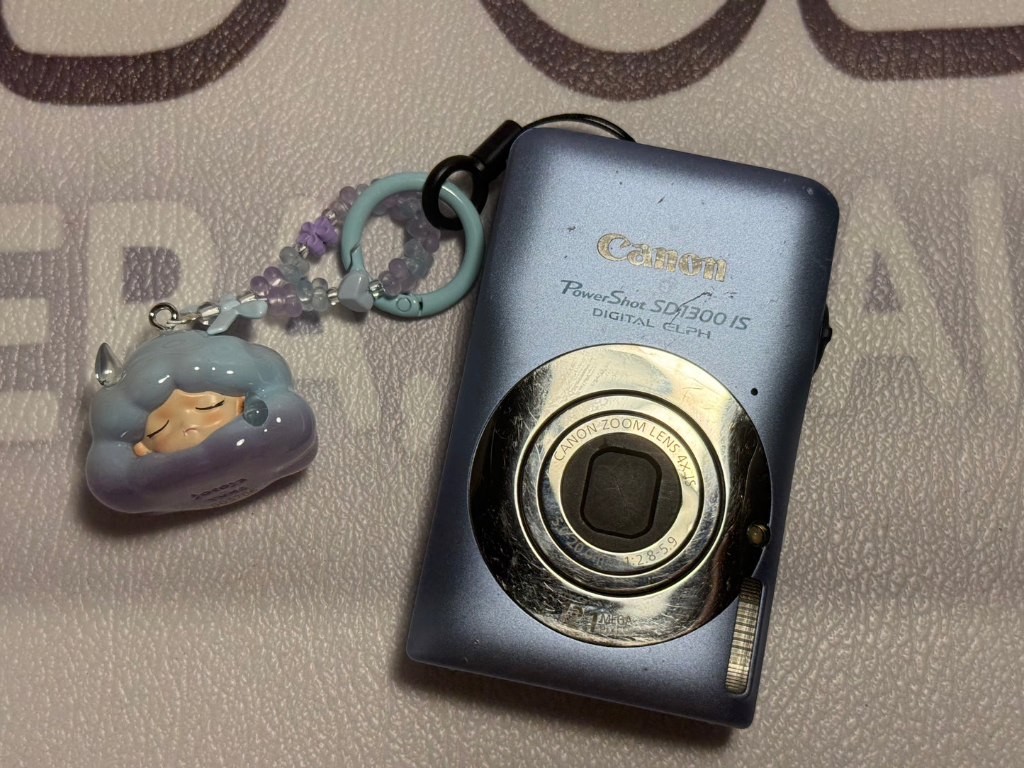 Canon PowerShot Digital SD1300 IS （IXUS 105） IS Camera